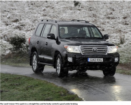 difference between toyota land cruiser gxr and vxr #6