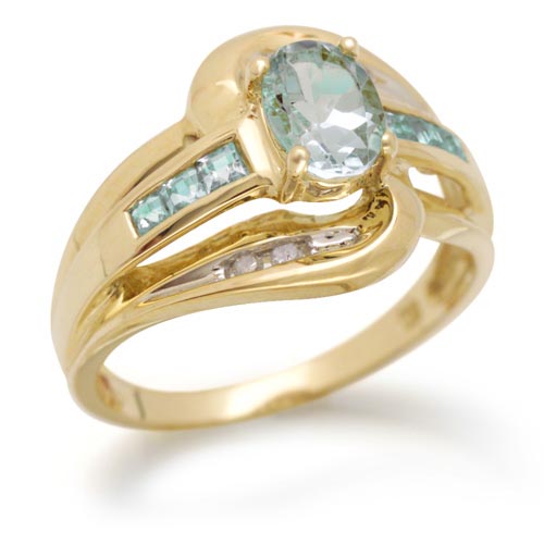 Latest diamond rings designs 2013
